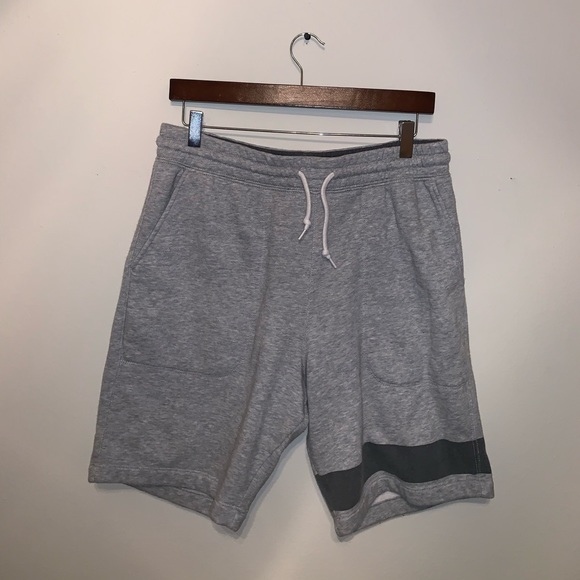 Old Navy Other - Old Navy Gray & Black Striped shorts size M